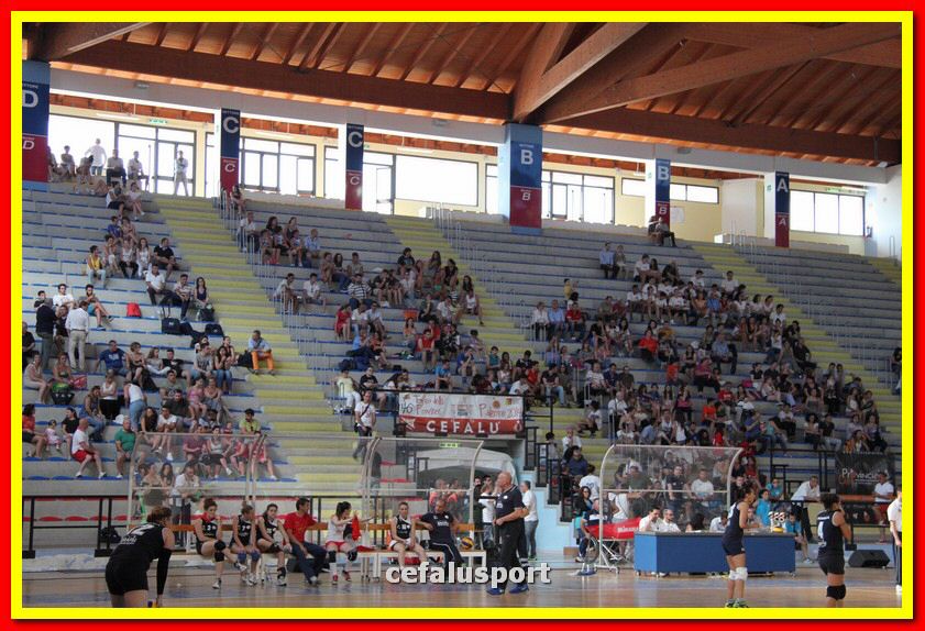 150614 volley 387_tn.jpg